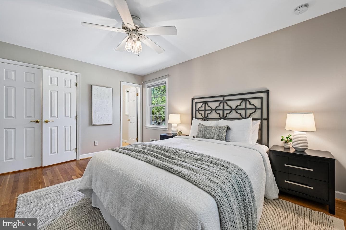 10706 Stoneyhill Drive photo 27