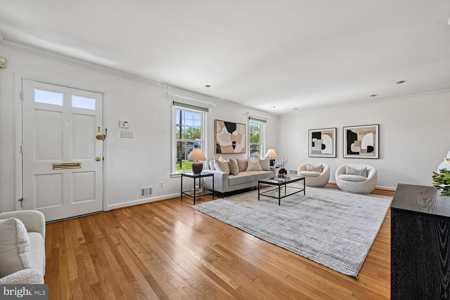 10706 Stoneyhill Drive photo 3