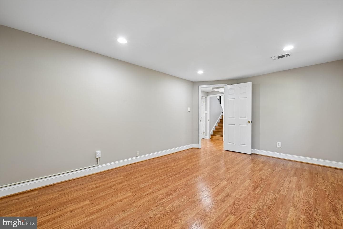 10706 Stoneyhill Drive photo 36