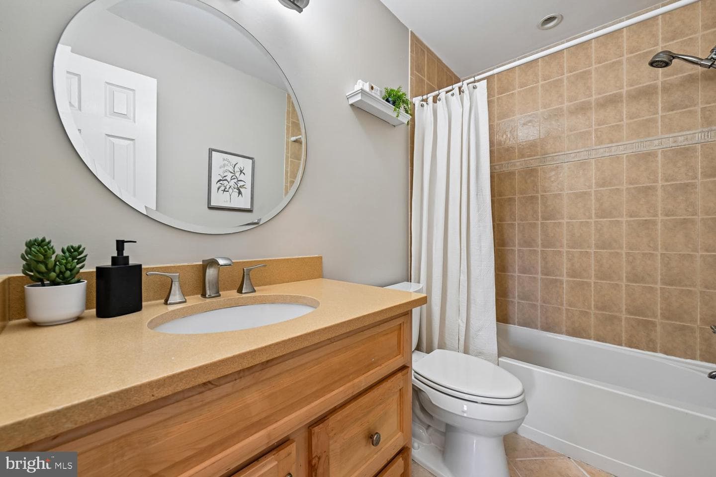 10706 Stoneyhill Drive photo 37