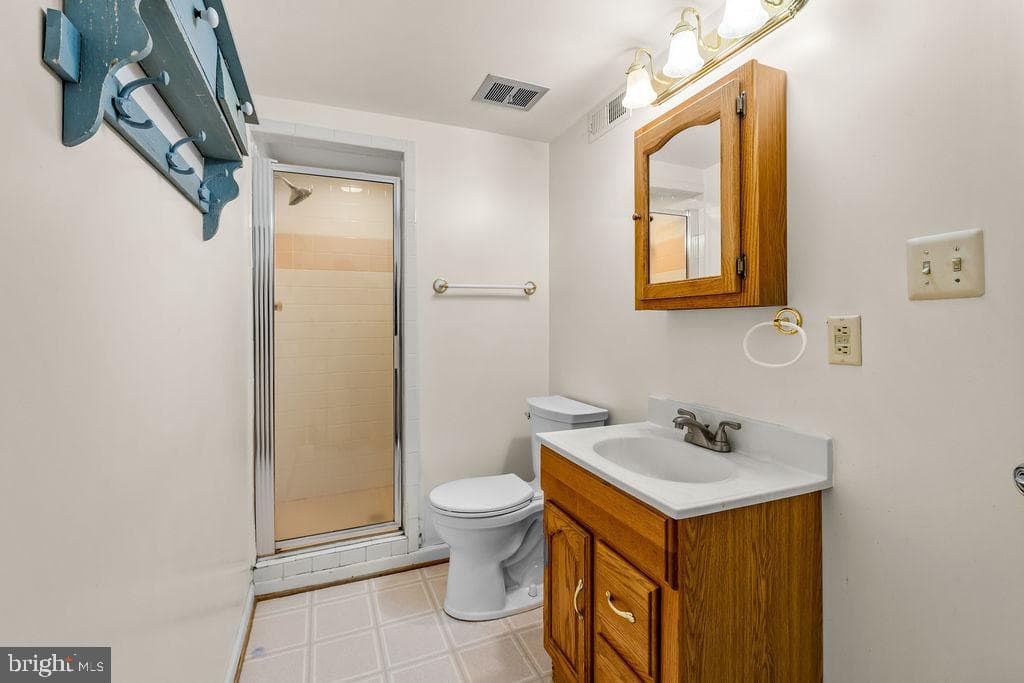 19355 Frenchton Place photo 39