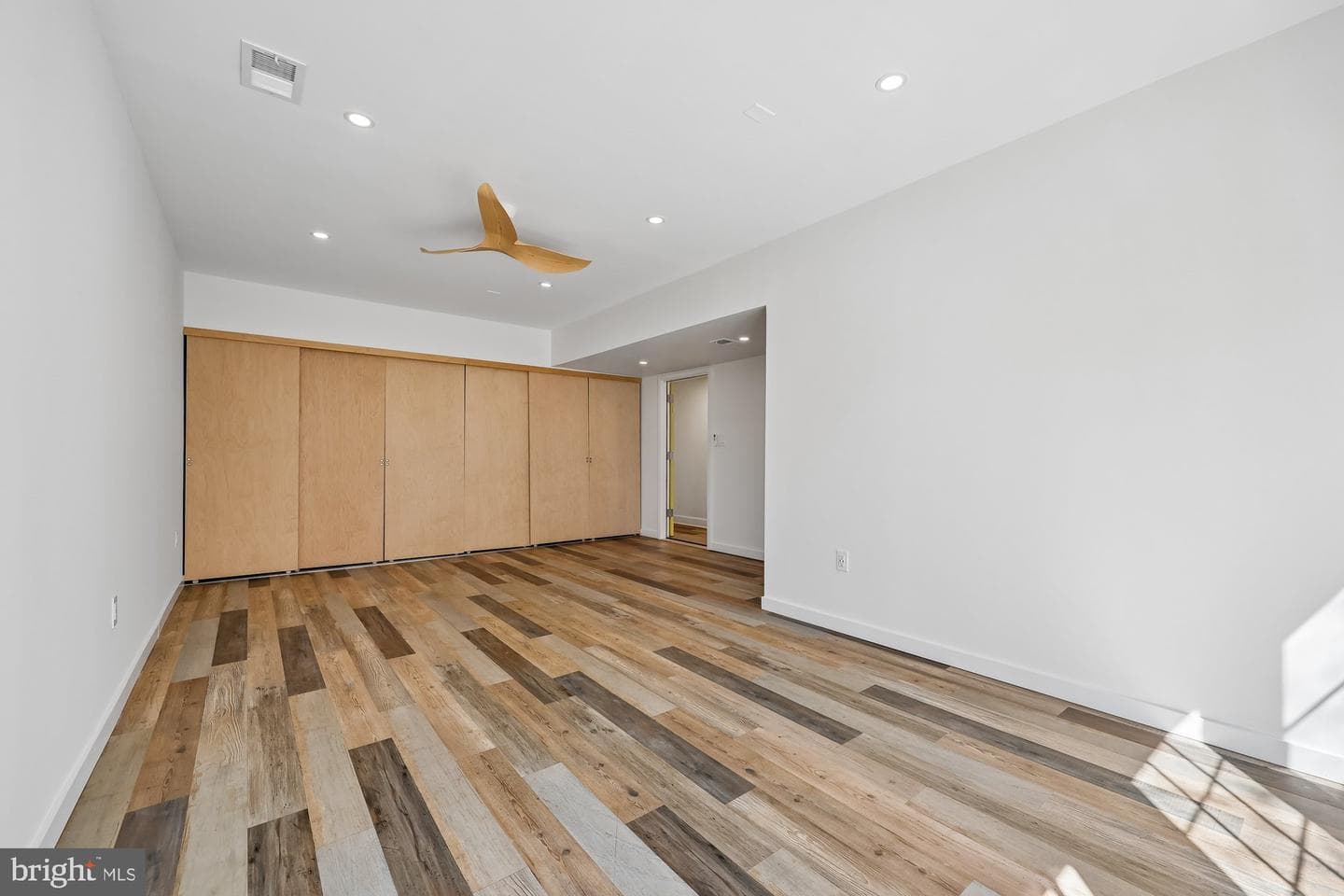 929 Farm Haven Drive photo 34