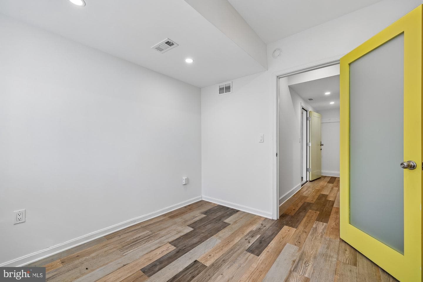 929 Farm Haven Drive photo 35
