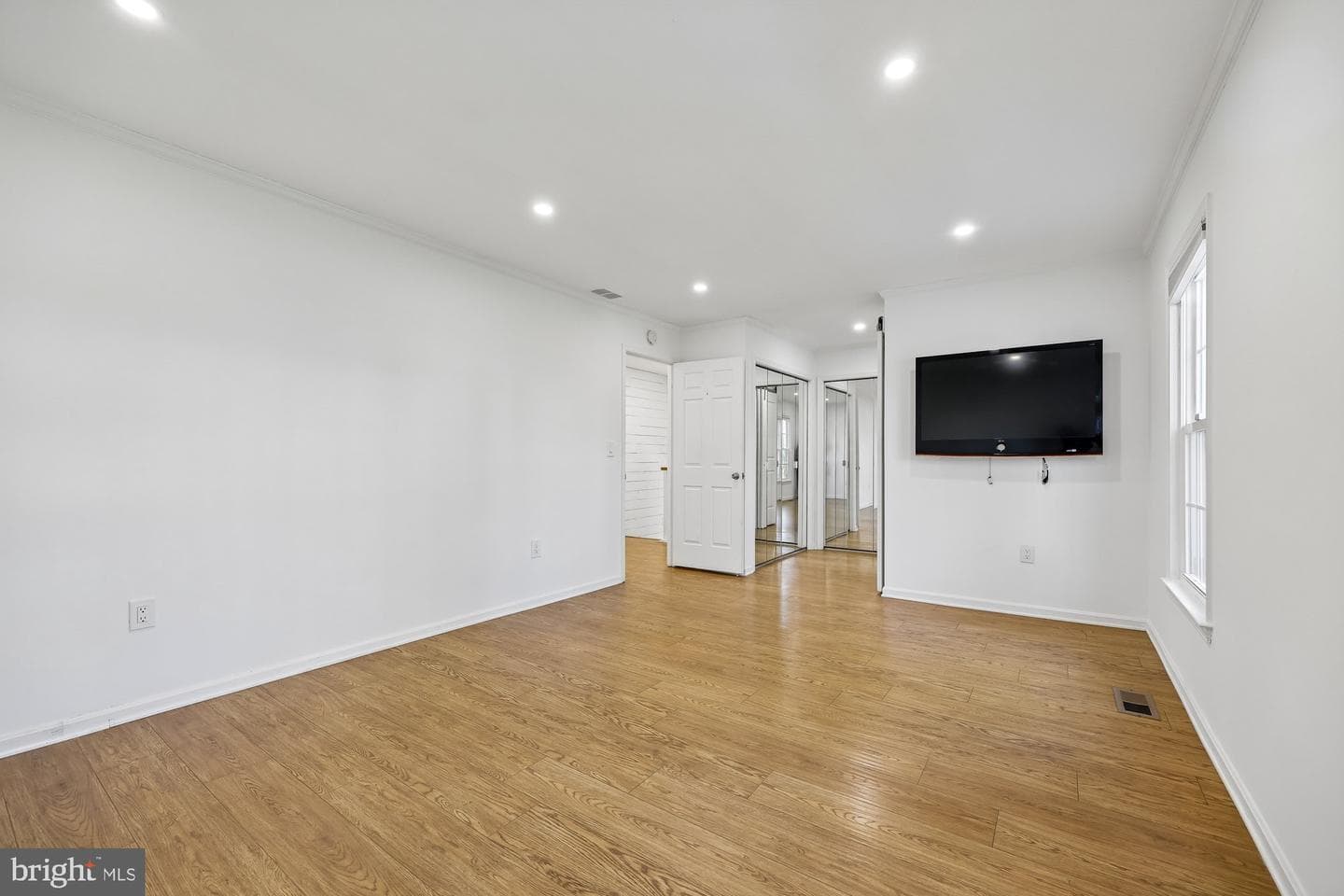 929 Farm Haven Drive photo 42