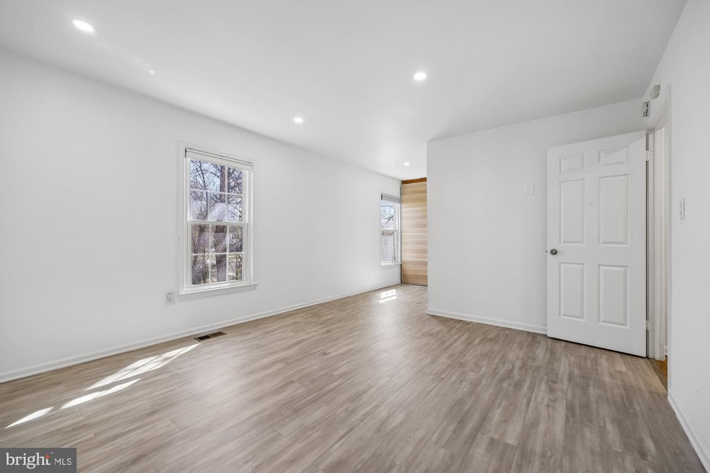 929 Farm Haven Drive photo 53