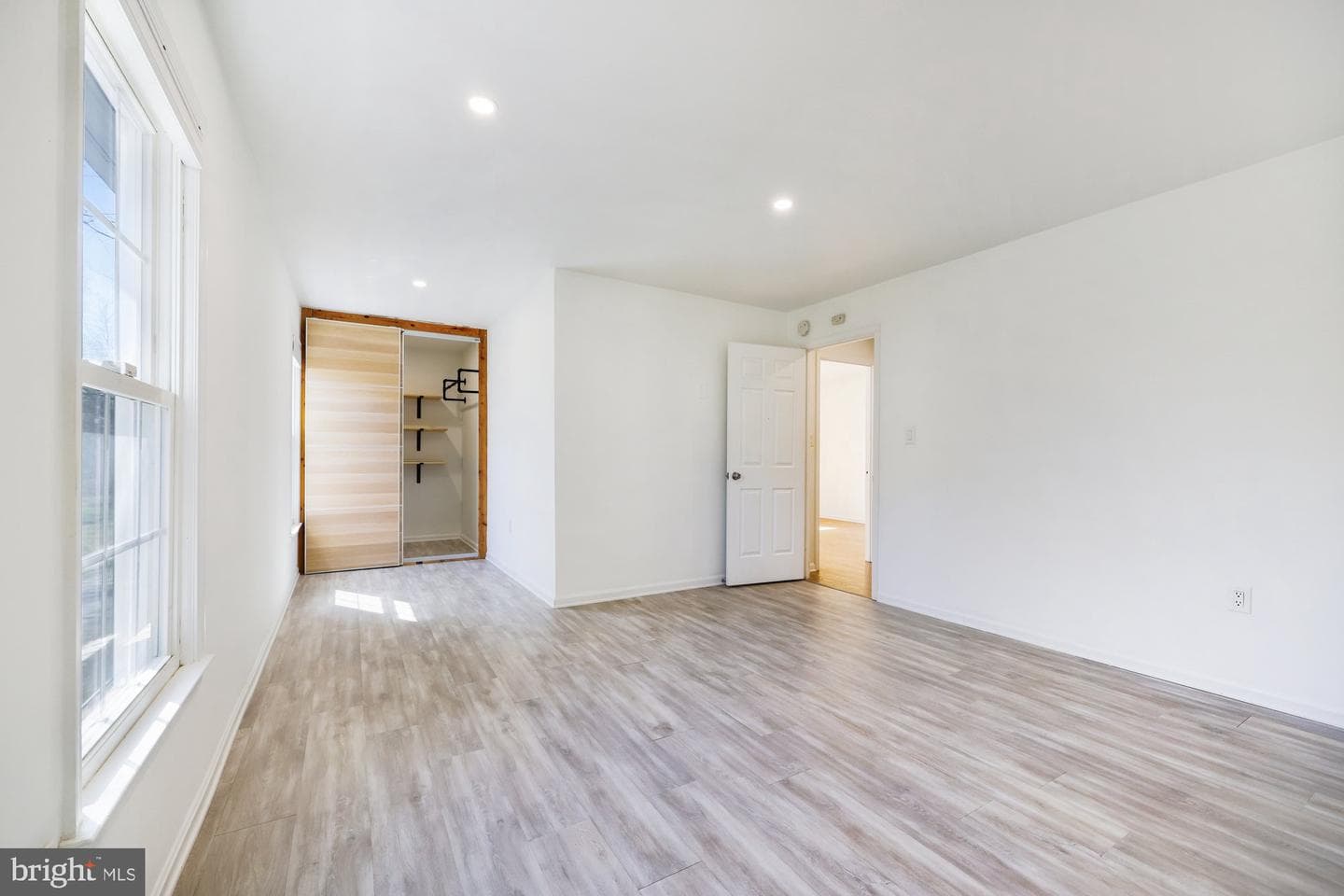 929 Farm Haven Drive photo 54