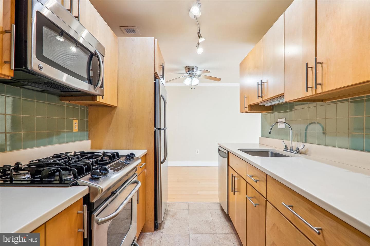 4970 Battery Lane #408 photo 10
