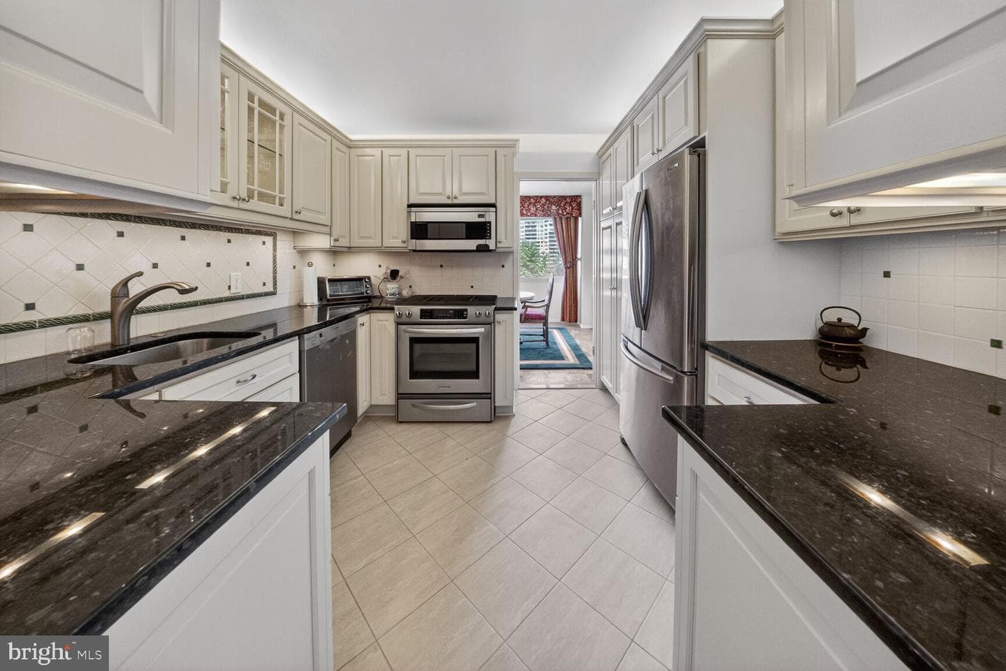 5500 Friendship Boulevard #1423n &amp; 1424n photo 10