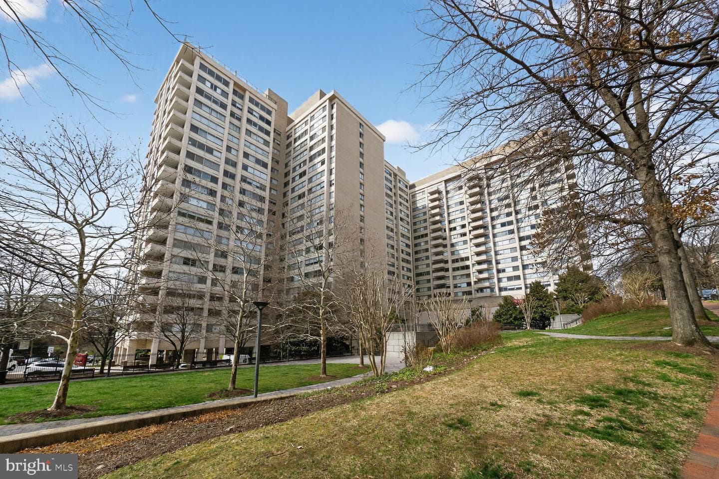 5500 Friendship Boulevard #1423n &amp; 1424n photo 2