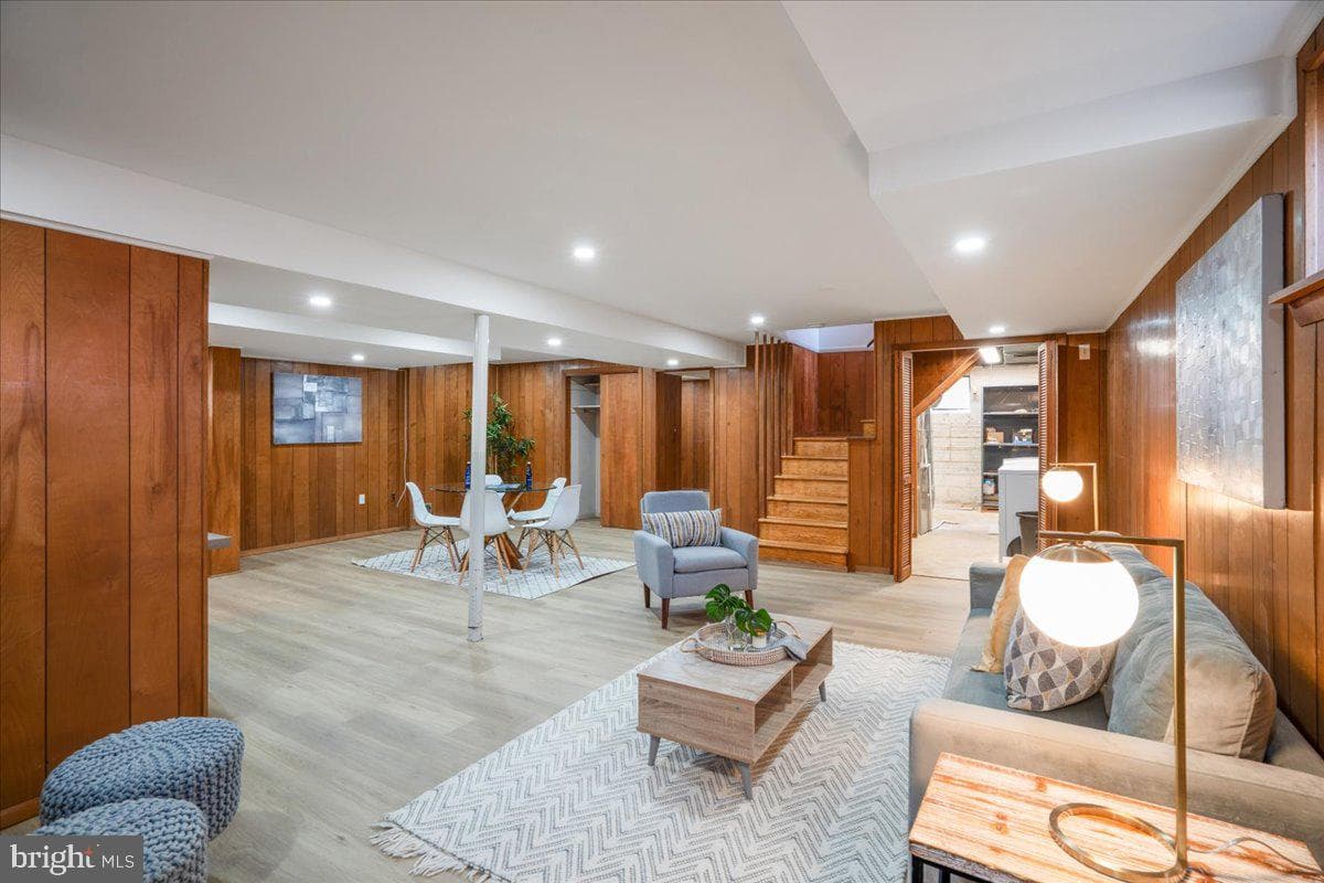 10006 Portland Place photo 31