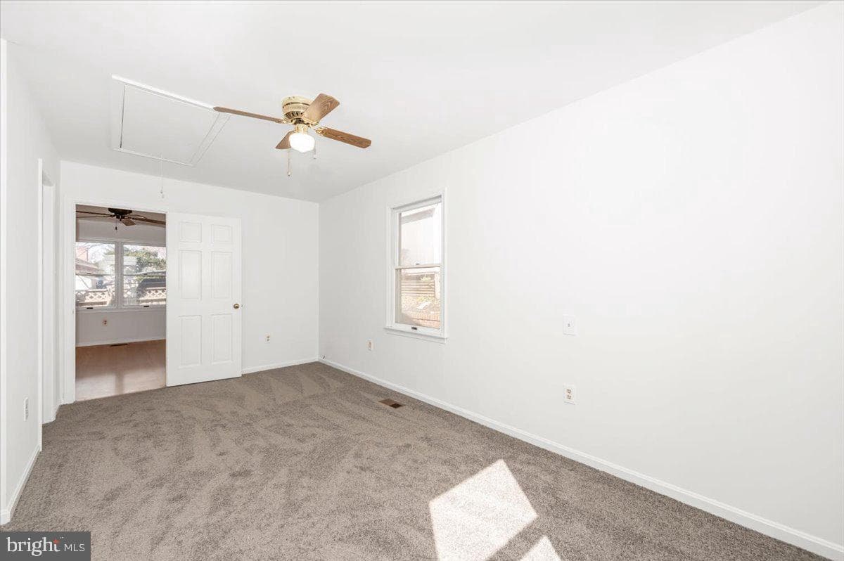 11852 Huggins Drive photo 19
