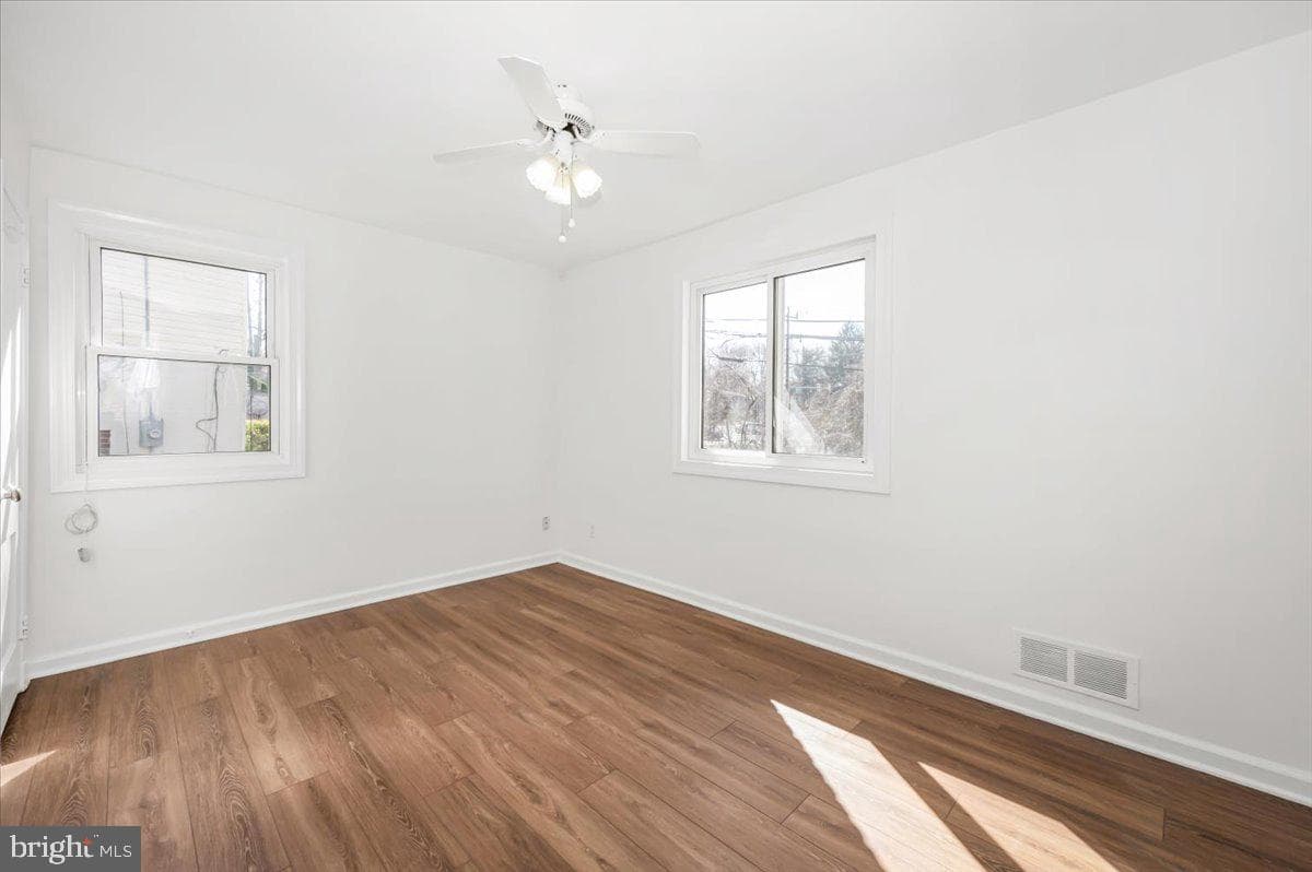 11852 Huggins Drive photo 24