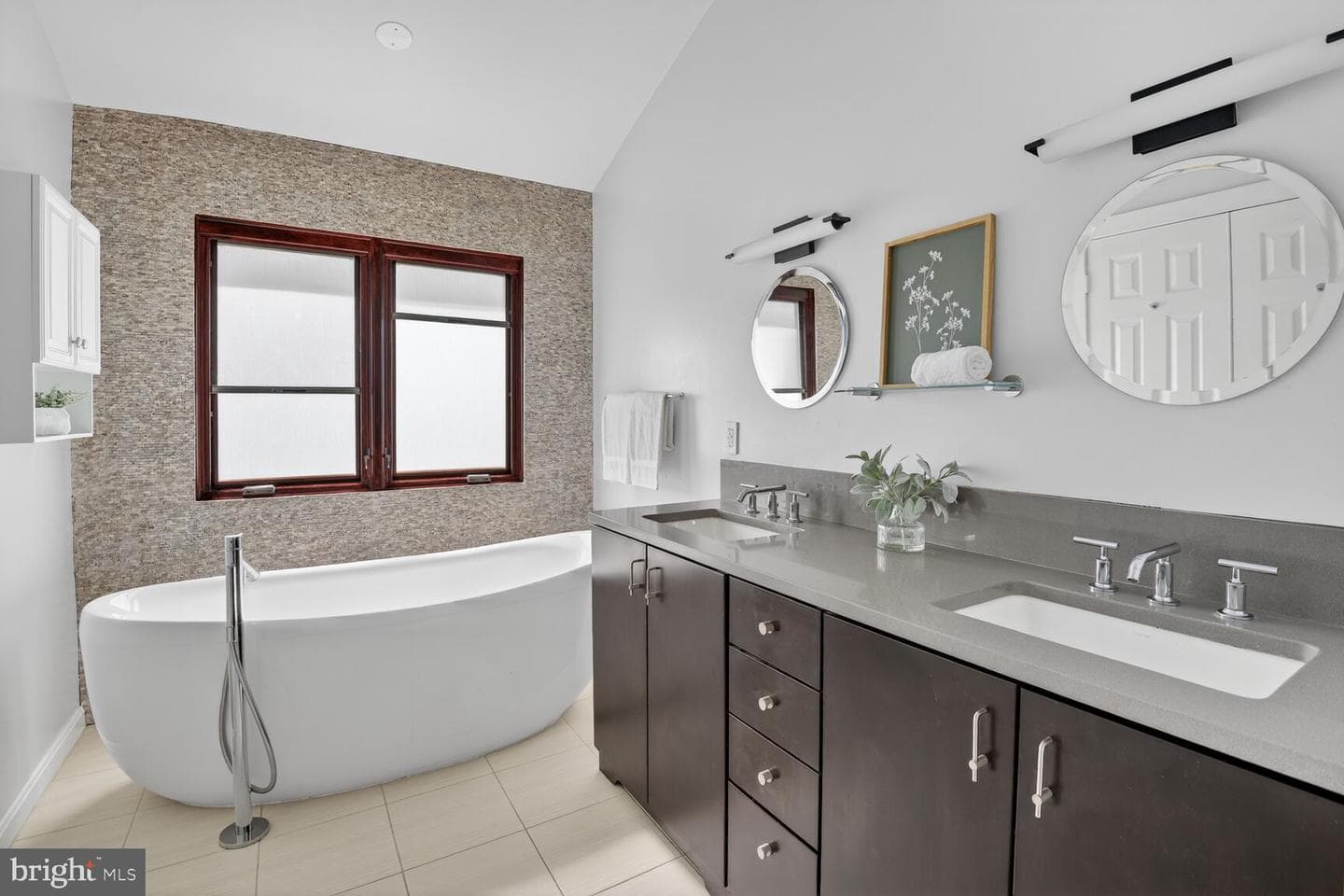 5429 Whitley Park Terrace photo 27