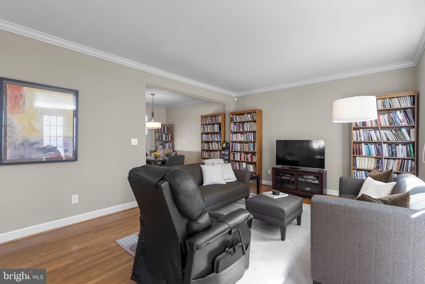 353 Alfandre Mews photo 10