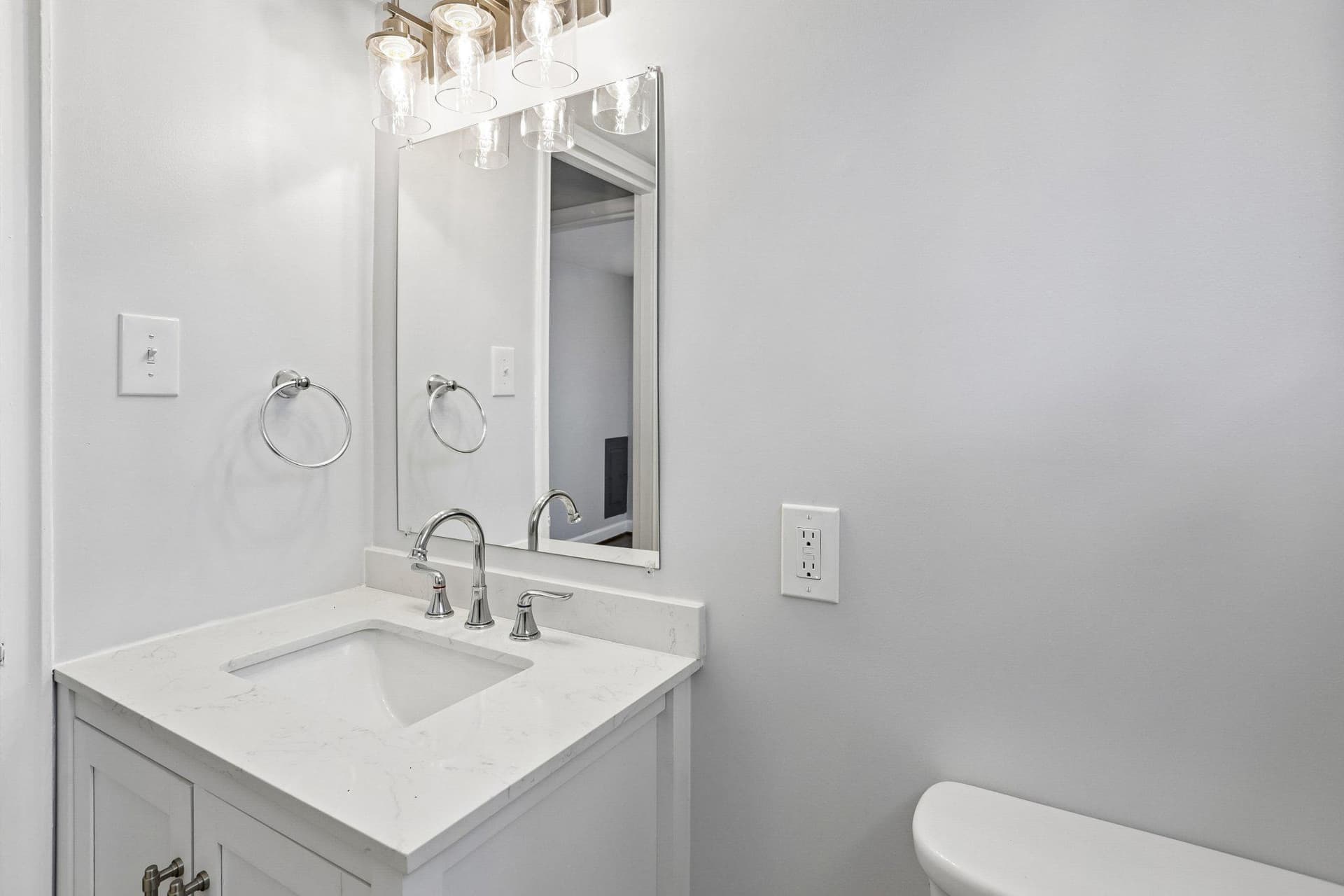13009 Matey Road photo 13