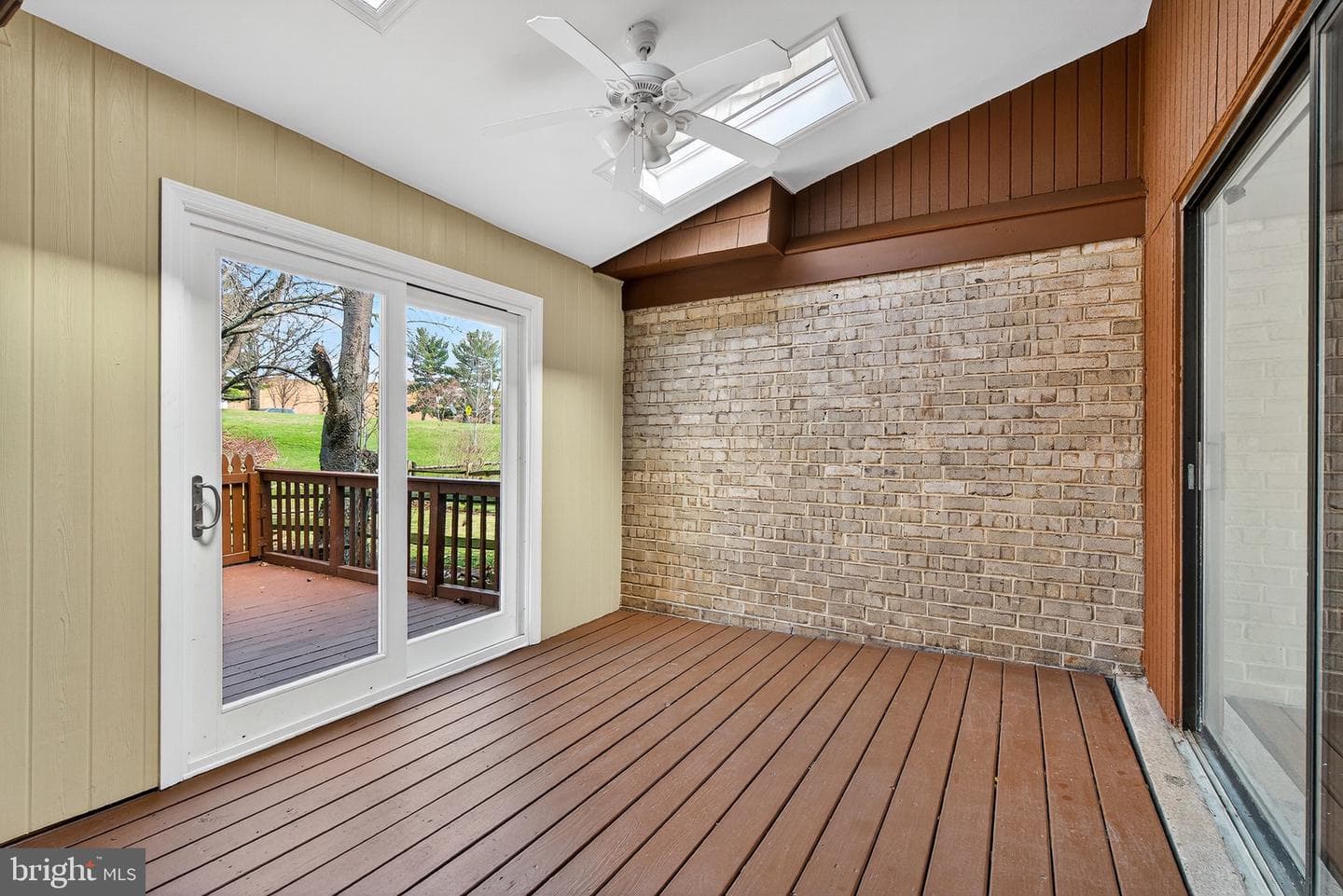 19505 Worsham Court photo 28