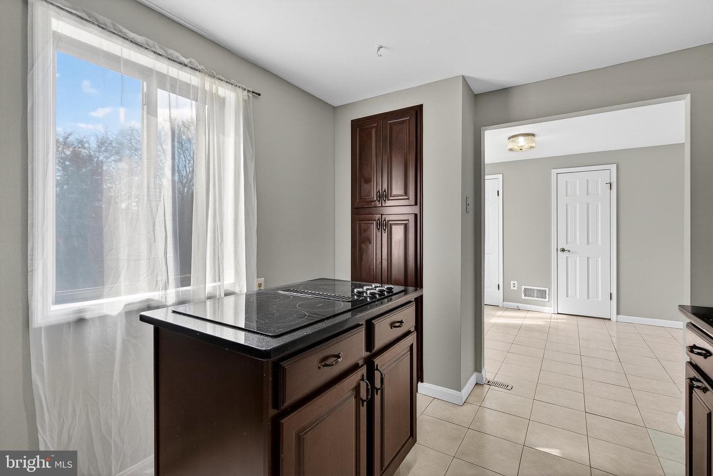 19505 Worsham Court photo 6