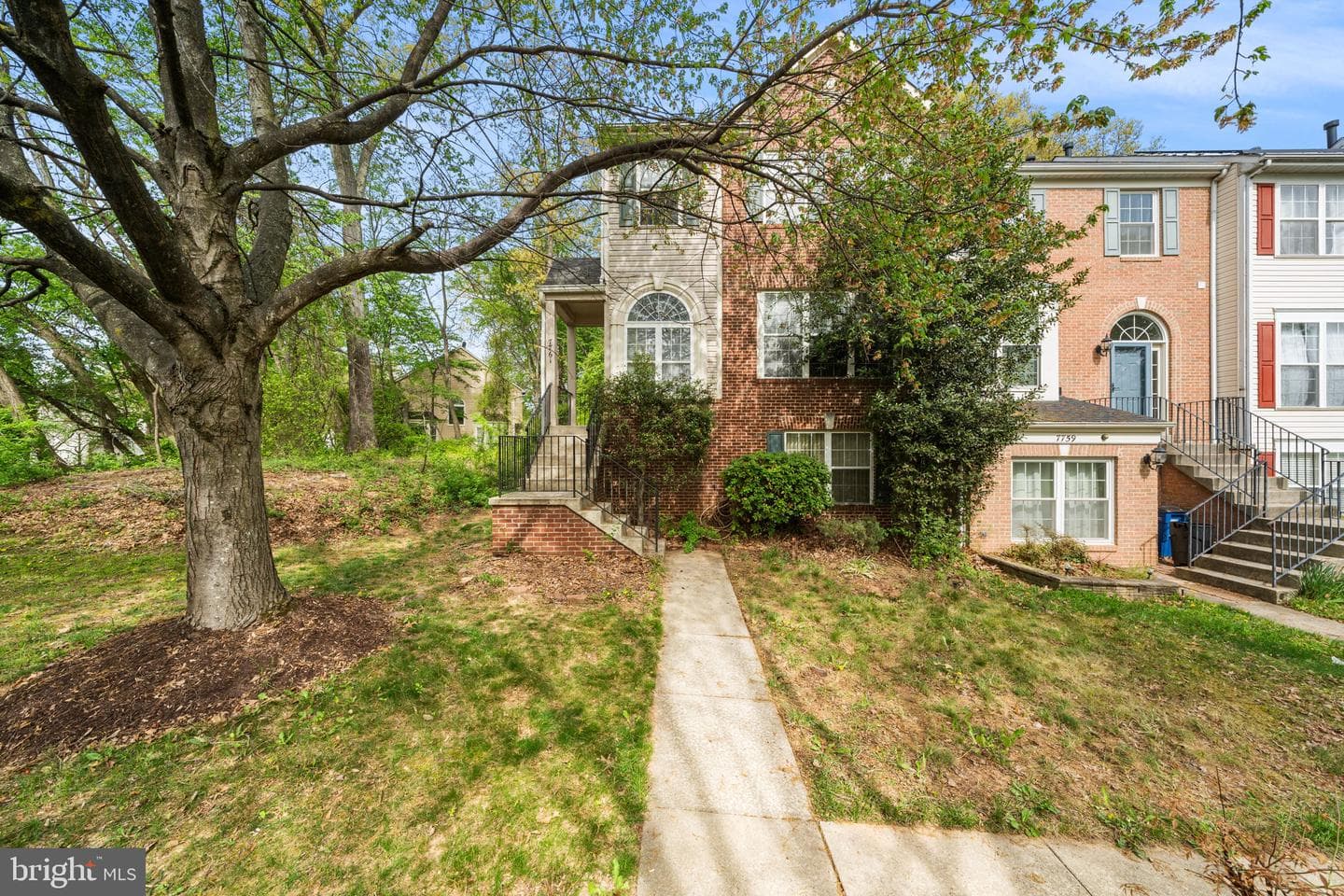 7761 Heritage Farm Drive