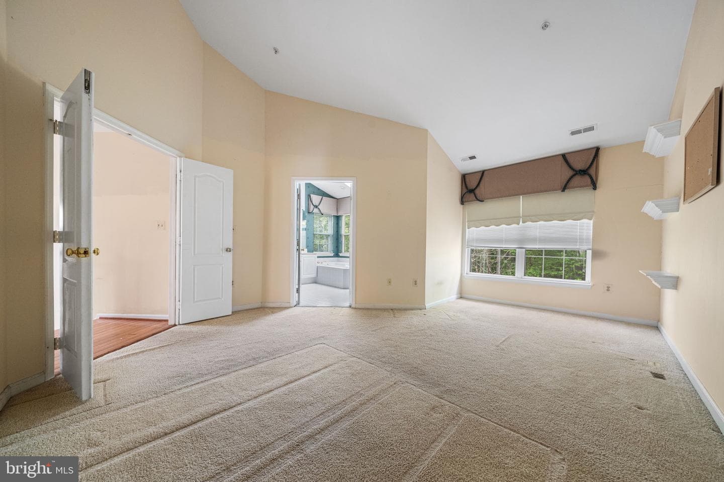 7761 Heritage Farm Drive photo 18