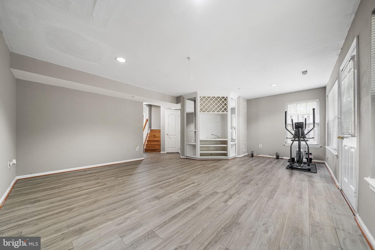 7761 Heritage Farm Drive photo 24