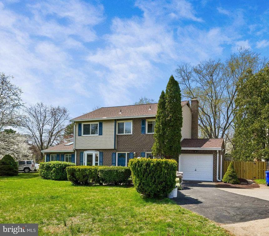 17720 Millcrest Drive, Rockville