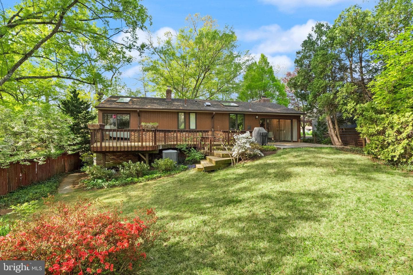 5927 Onondaga Road photo 36