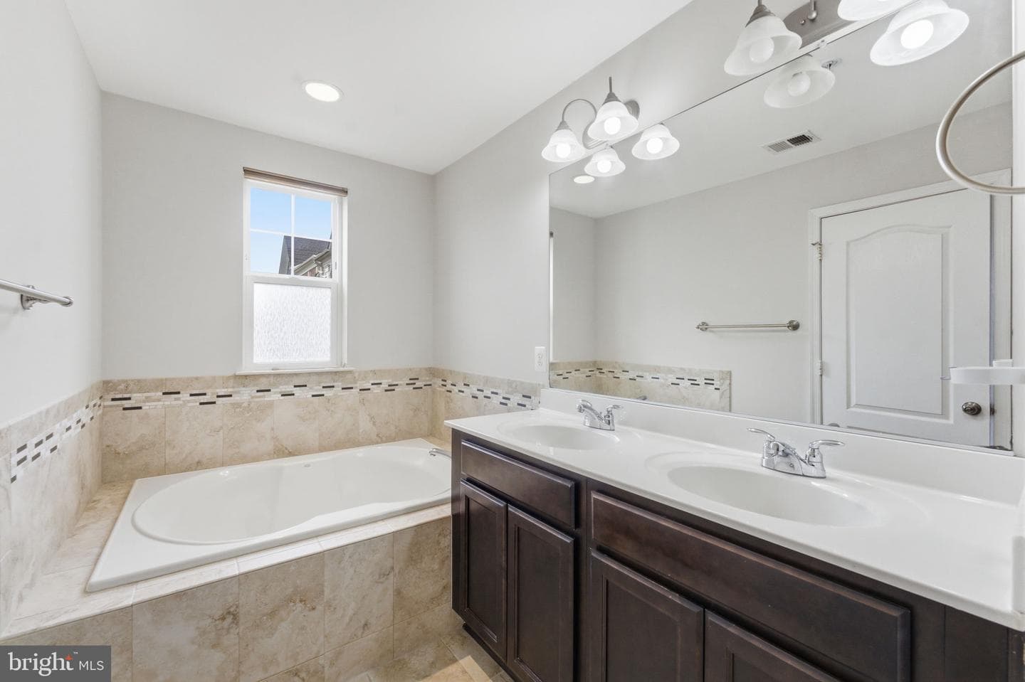 22649 Majestic Elm Court photo 26