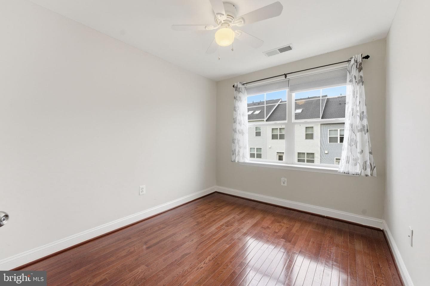22649 Majestic Elm Court photo 29