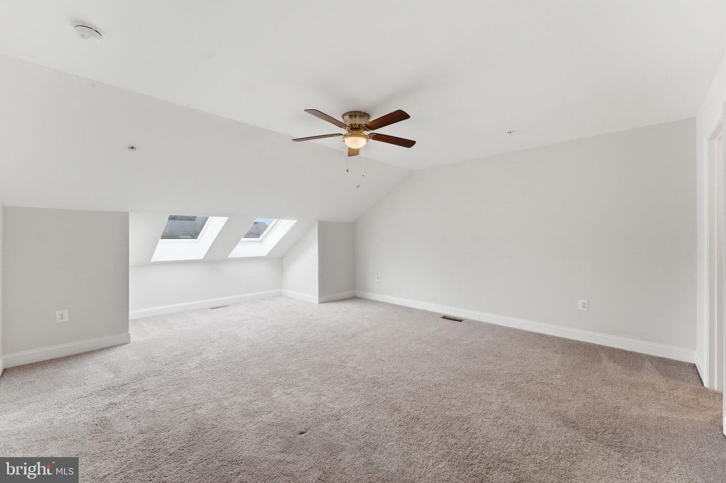 22649 Majestic Elm Court photo 34
