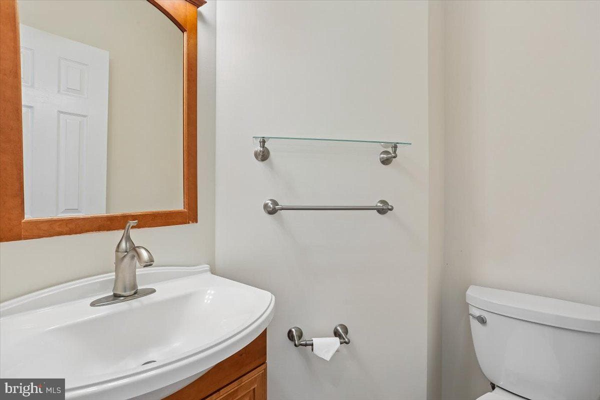 7717 Goodfellow Way photo 14