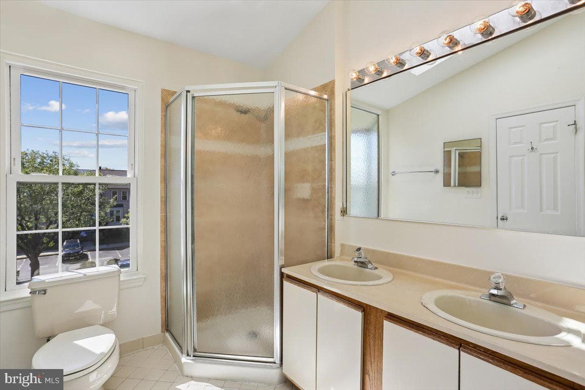 7717 Goodfellow Way photo 20