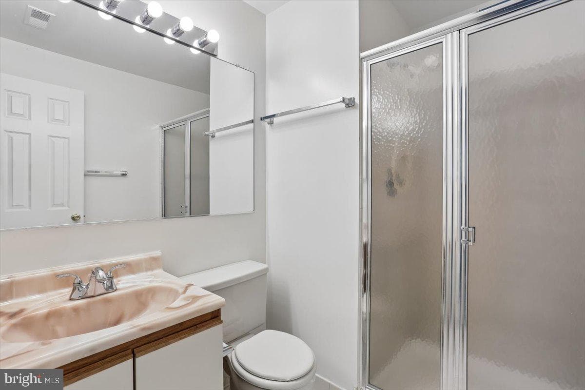 7717 Goodfellow Way photo 32