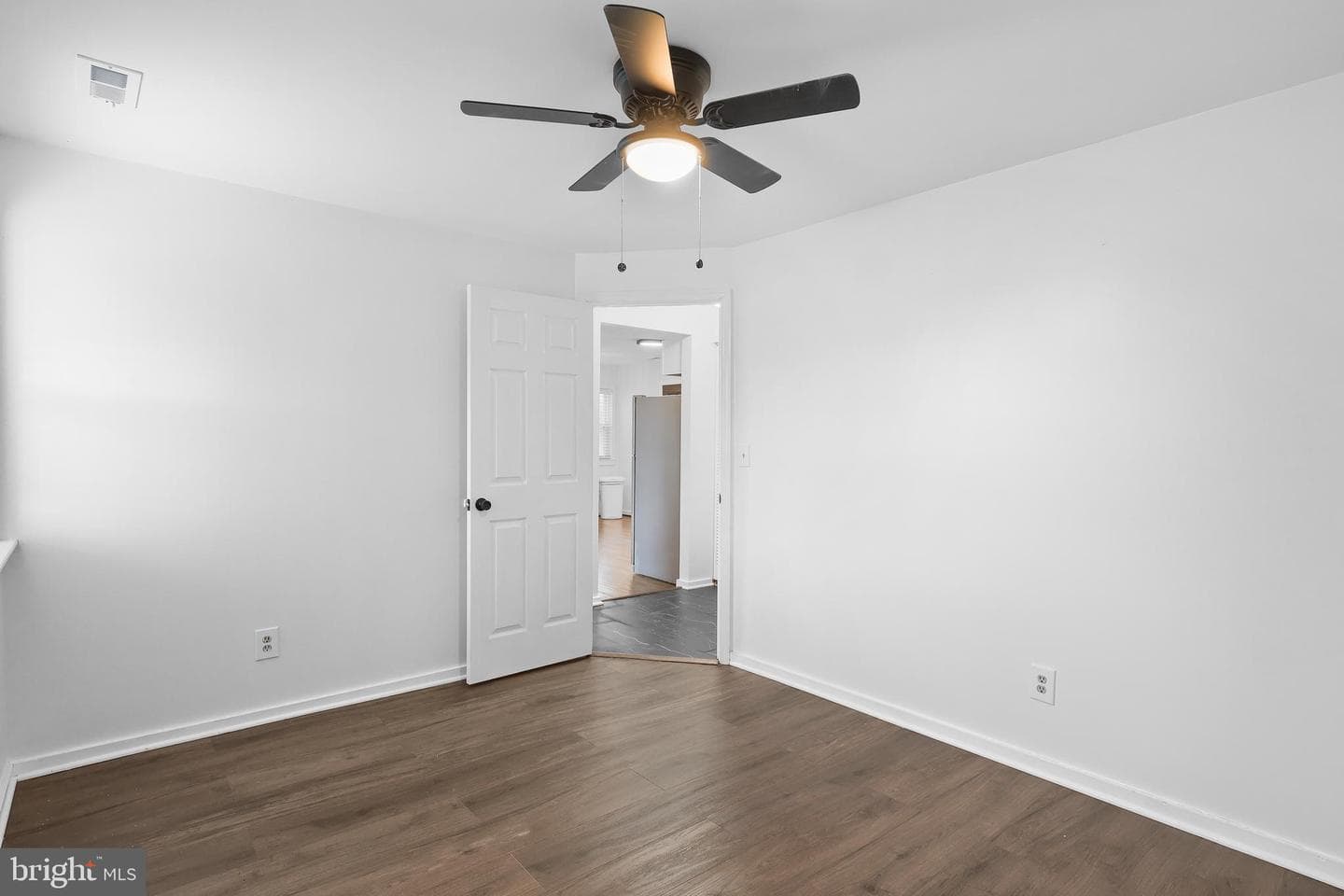 9804 Highview Avenue photo 13