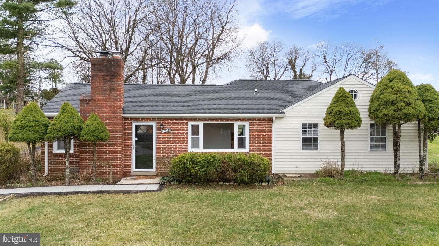 9804 Highview Avenue photo 2