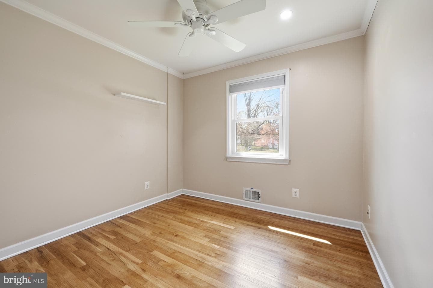 124 Woodland Road photo 25