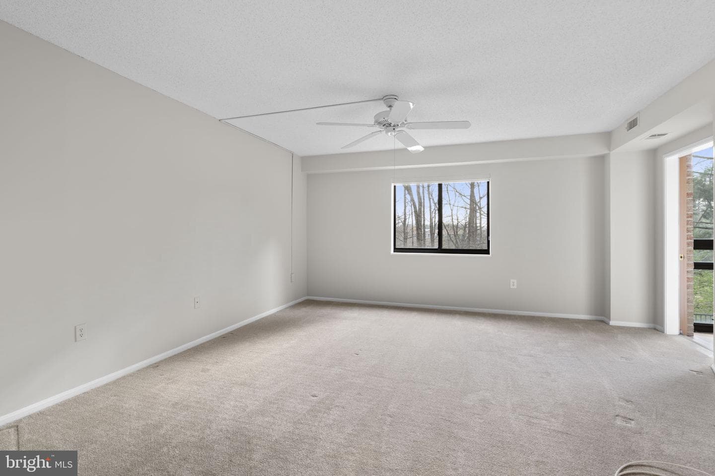 15115 Interlachen Drive #3-204 photo 21