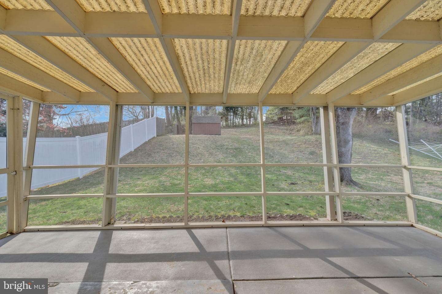 11319 Woodson Avenue photo 27