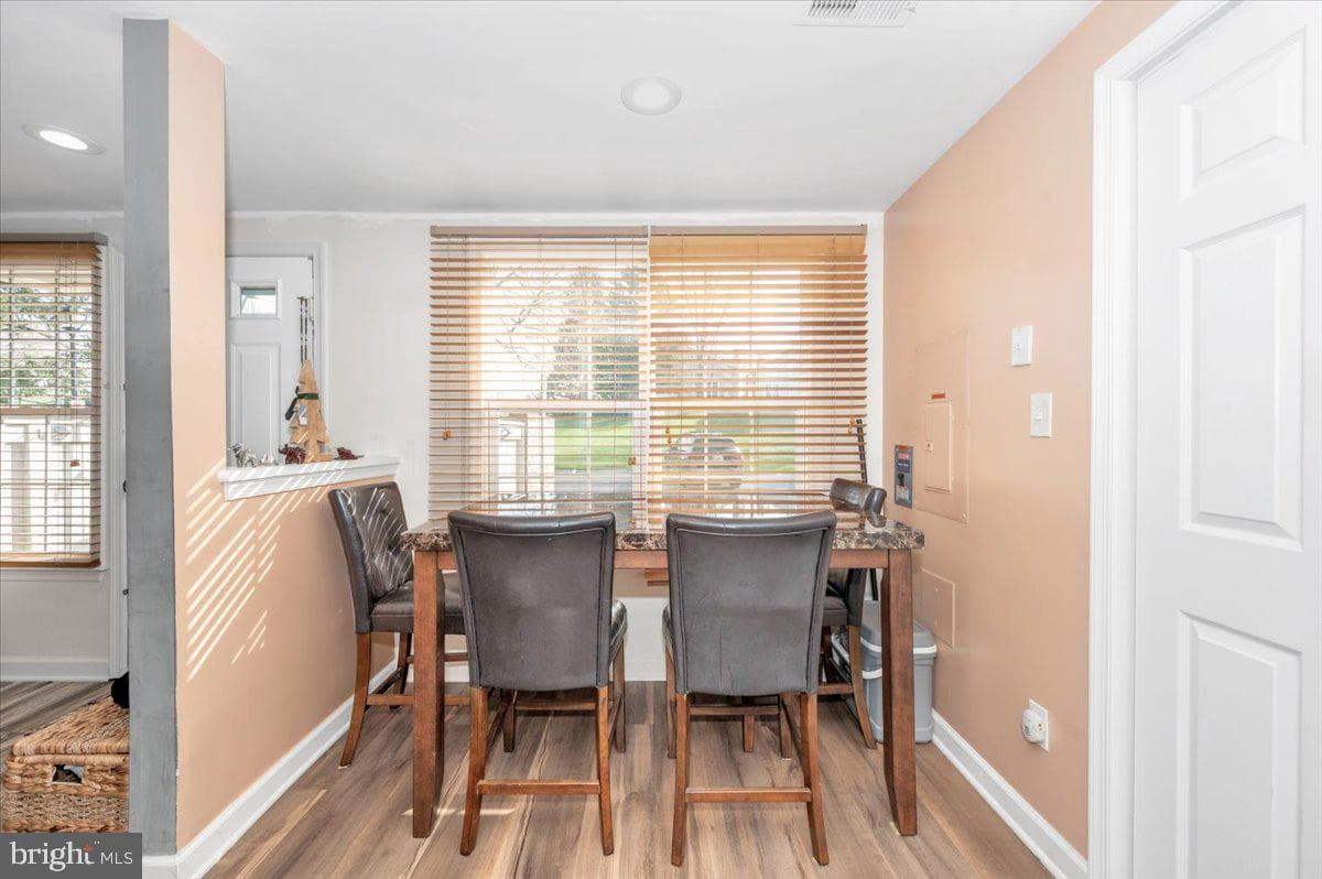 8724 Drexel Hill Place photo 15