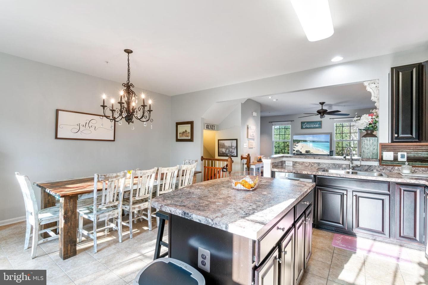 4805 Brightwood Circle photo 3