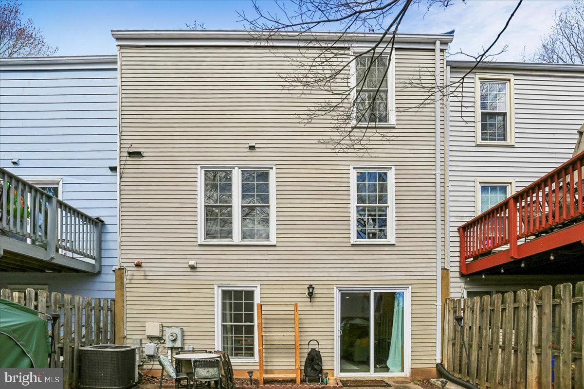 13036 Mill House Court photo 24