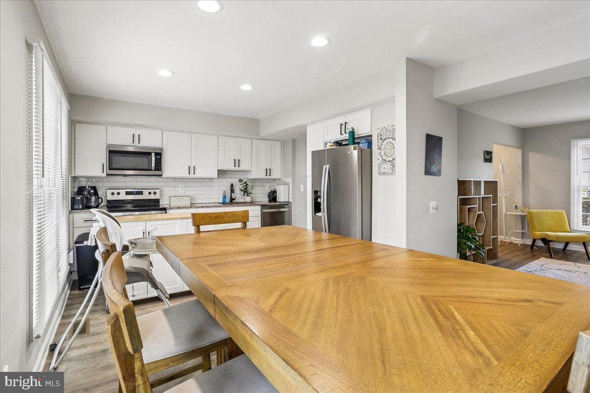 13036 Mill House Court photo 5