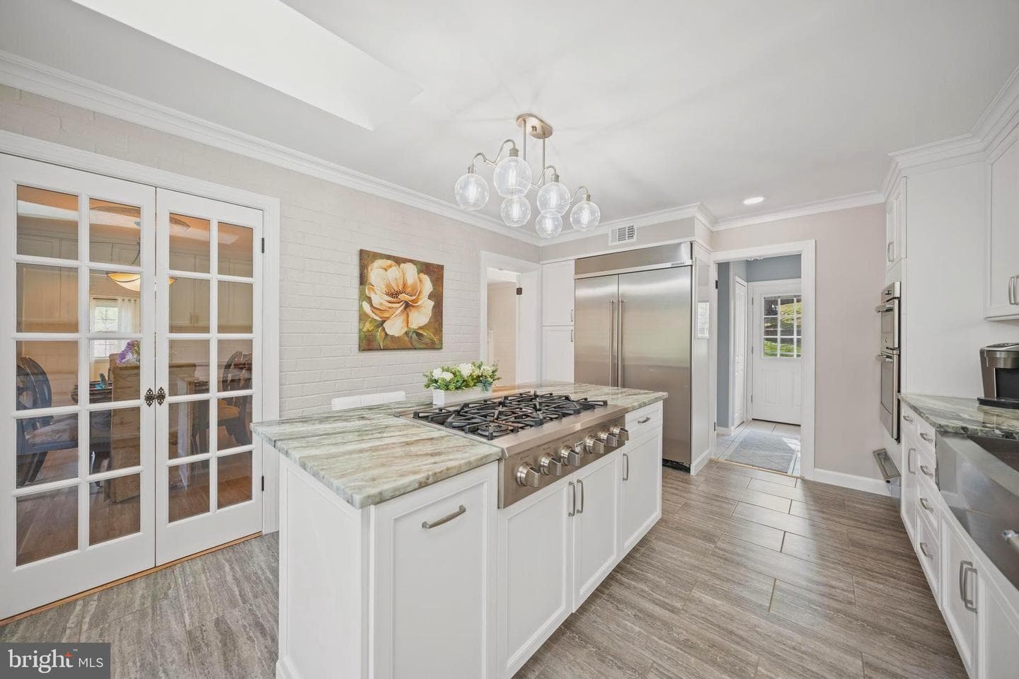 12704 Theresa Drive photo 5