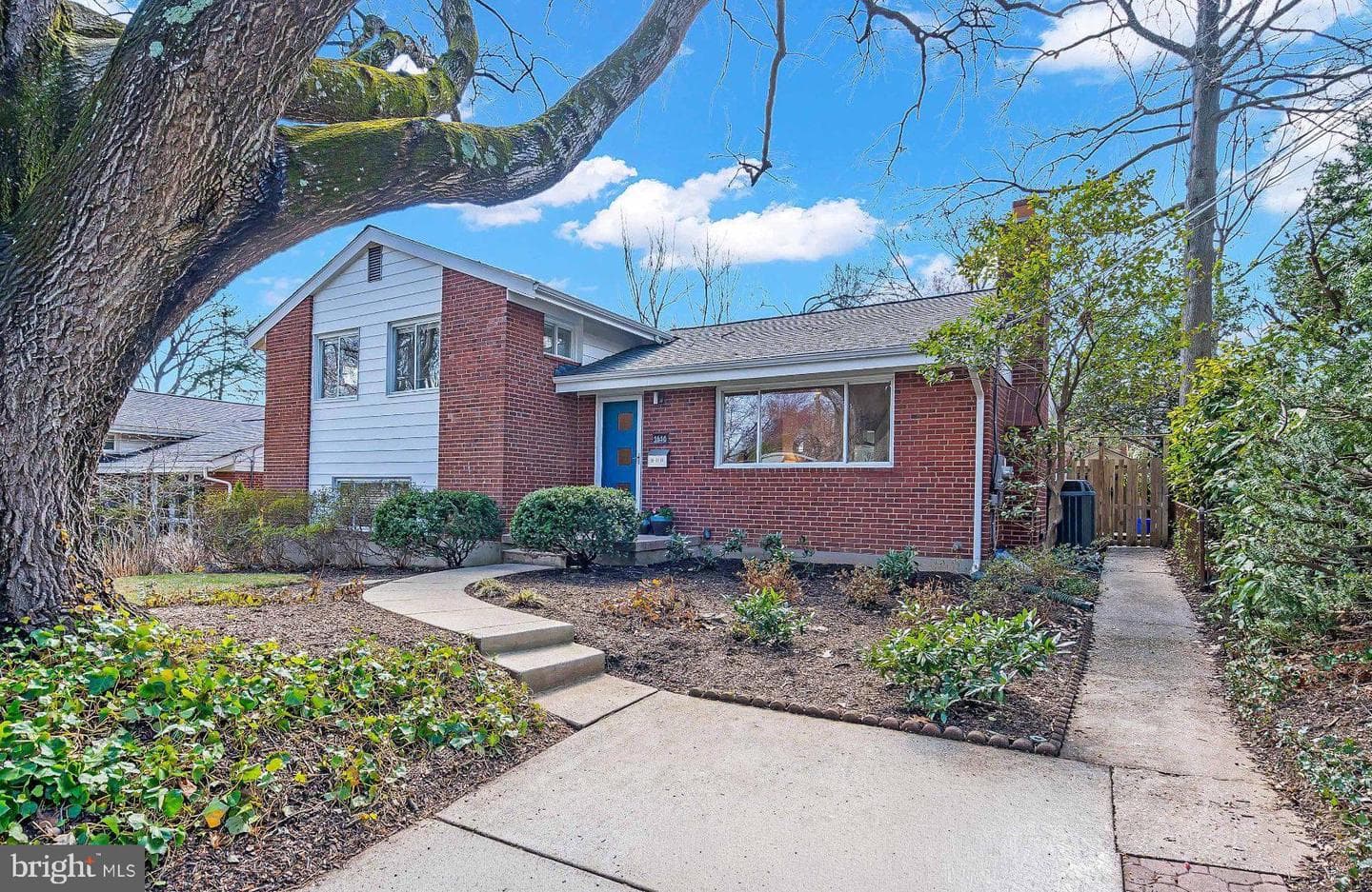 1616 Tilton Drive photo 1