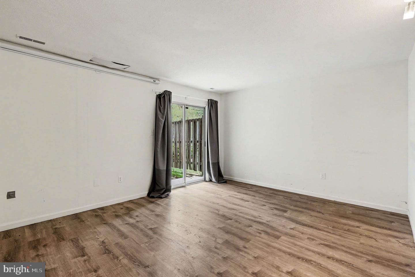 14721 Mcknew Road photo 21