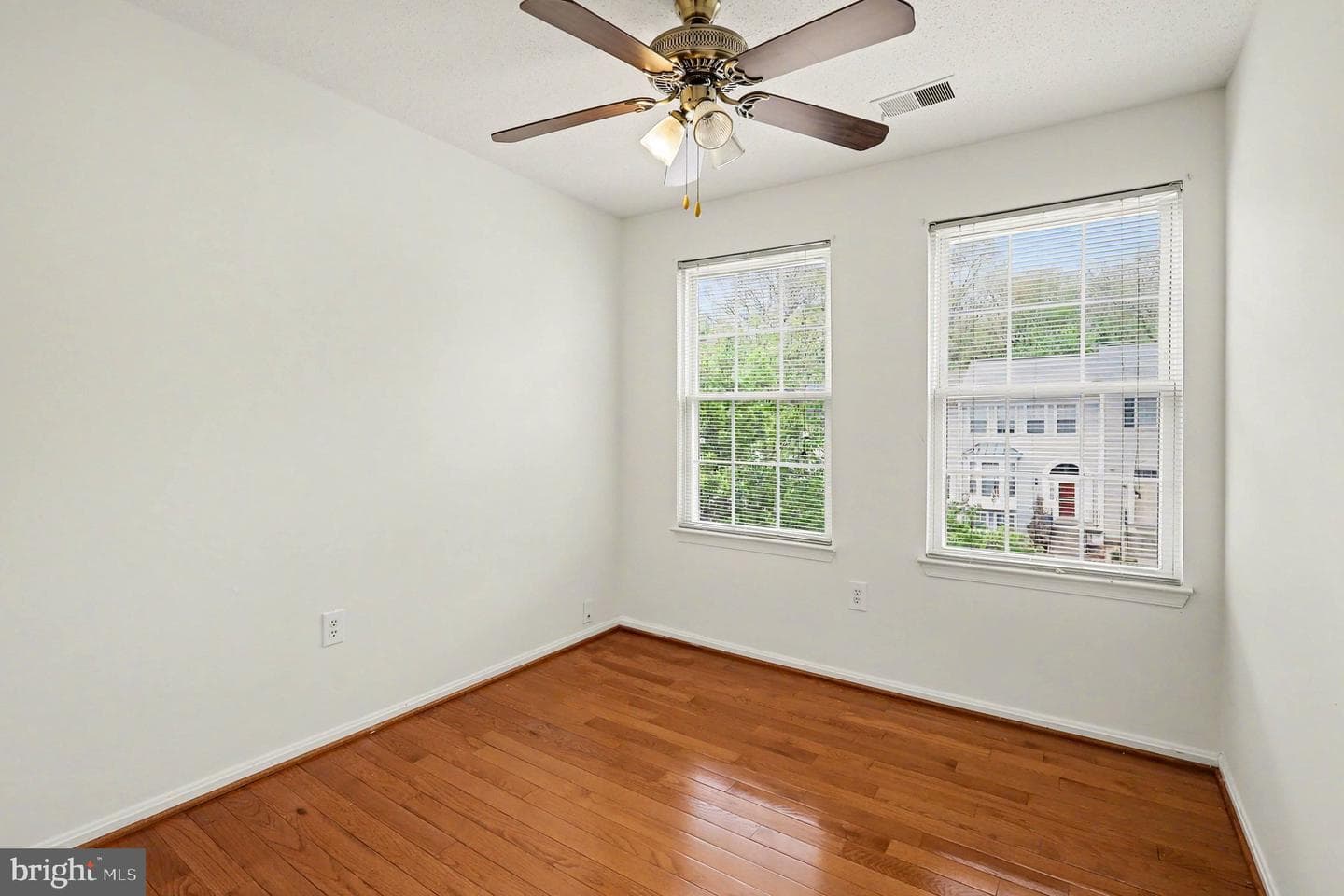 14721 Mcknew Road photo 9