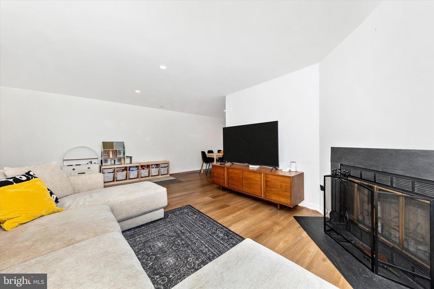 11430 Locustdale Terrace #231 photo 10