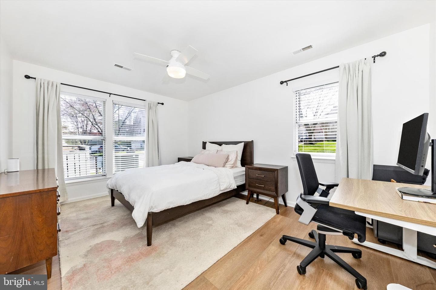 11430 Locustdale Terrace #231 photo 23