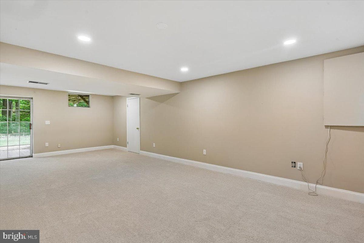 2425 Hidden Valley Lane photo 39