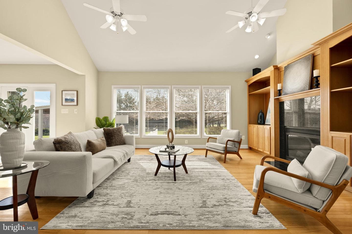 20407 Peach Tree Road photo 14
