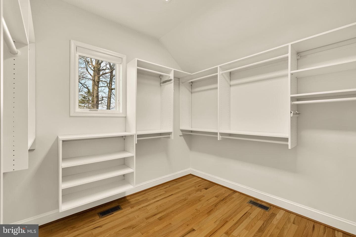 20407 Peach Tree Road photo 25